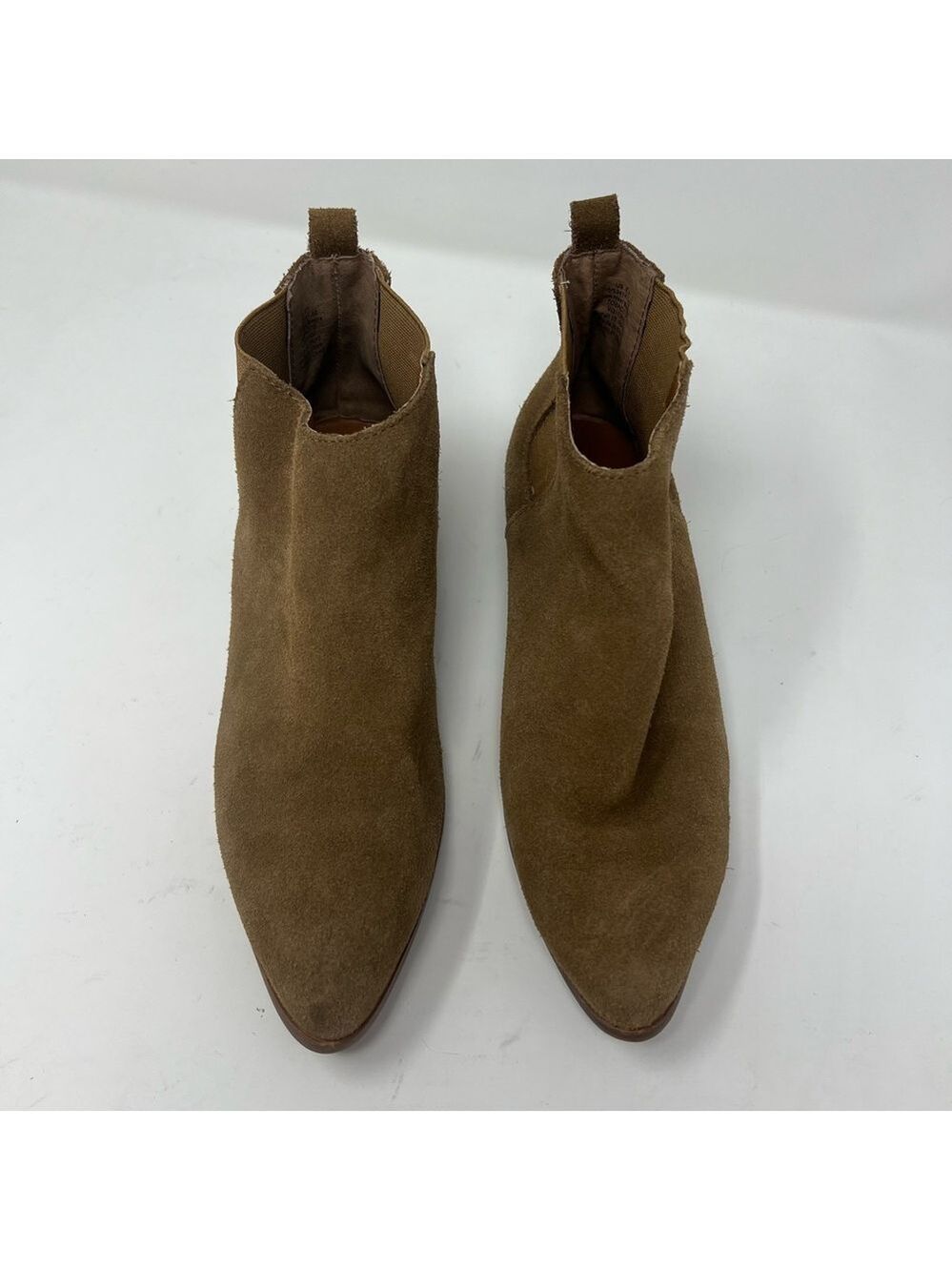 GAP Size 6.5 Tobacco Geuine Suede Chelsea Low Heel Boots Booties - Picture 2 of 12